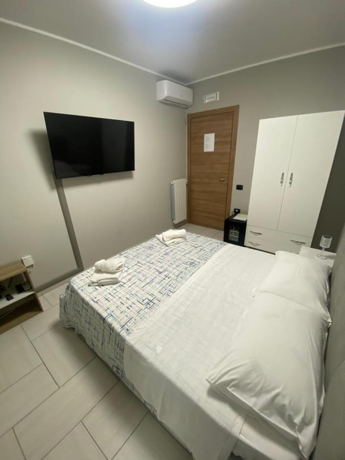 Casa Giuly 181 Bed & Breakfast Наполи Екстериор снимка