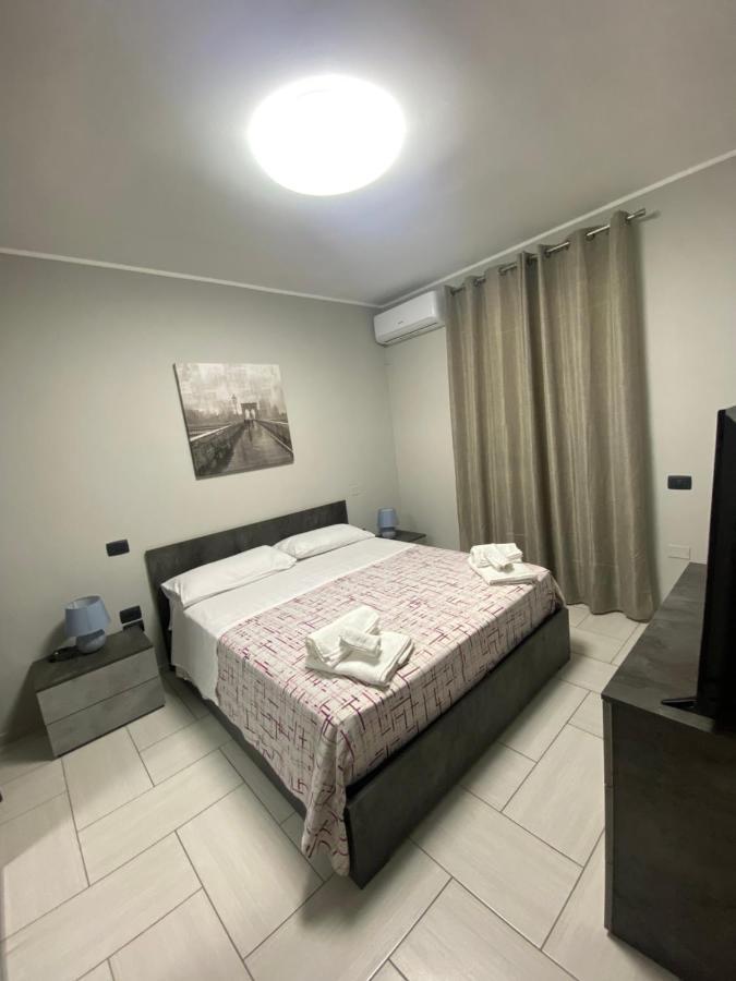 Casa Giuly 181 Bed & Breakfast Наполи Екстериор снимка