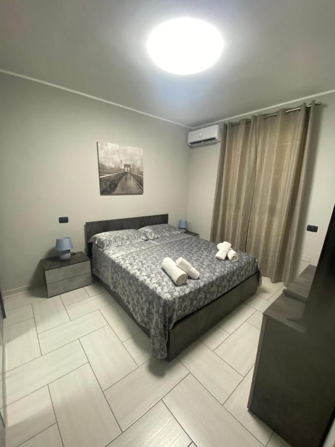 Casa Giuly 181 Bed & Breakfast Наполи Екстериор снимка